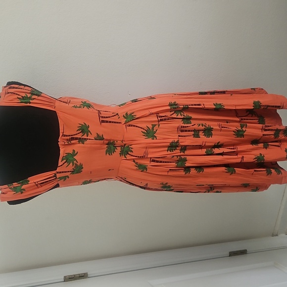 Collectif Palm Tree Dress - No Belt - Picture 4 of 7